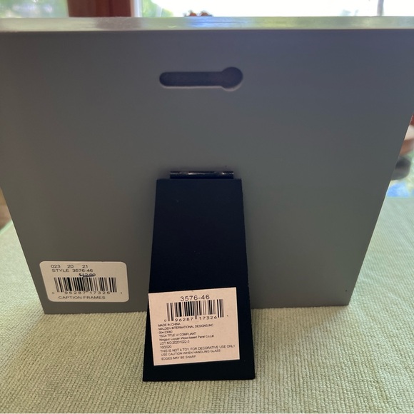 Malden Gray Pet Memorial Frame - Picture 5 of 5